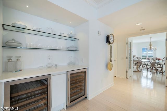 8473 Bay Colony DR 1401, Naples, FL 34108