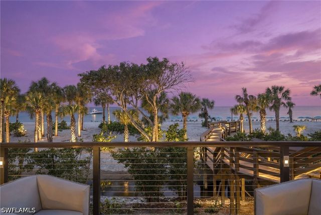 8473 Bay Colony DR 1401, Naples, FL 34108