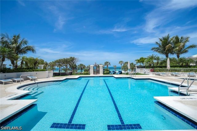 8473 Bay Colony DR 1401, Naples, FL 34108