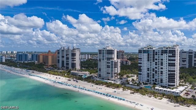 8473 Bay Colony DR 1401, Naples, FL 34108