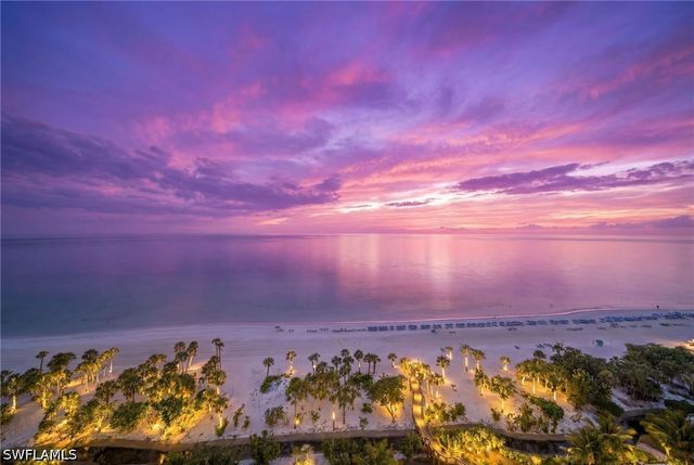 8473 Bay Colony DR 1401, Naples, FL 34108