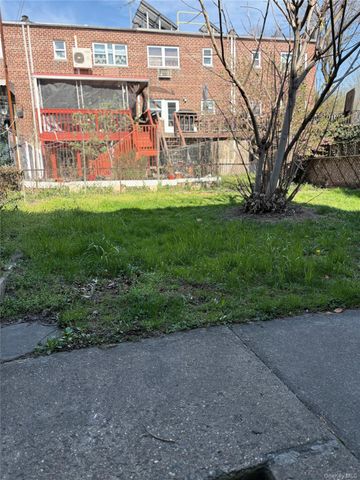 1056 Swinton Avenue, Bronx, NY 10465