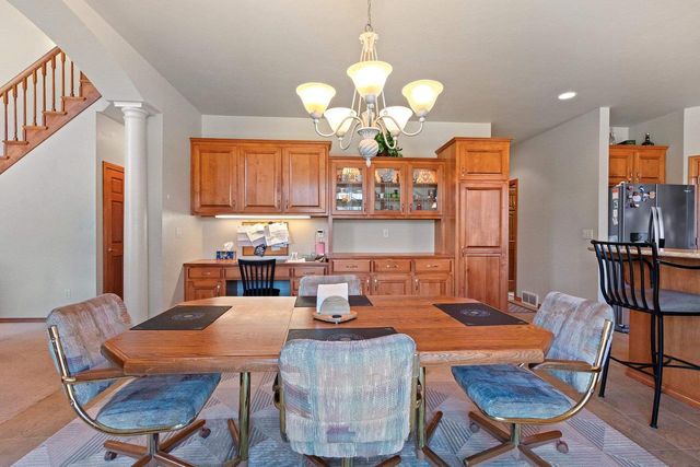 658 BLACK EARTH DRIVE, De Pere, WI 54115