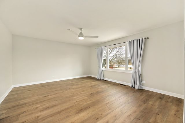 887 Braintree Lane, Bartlett, IL 60103