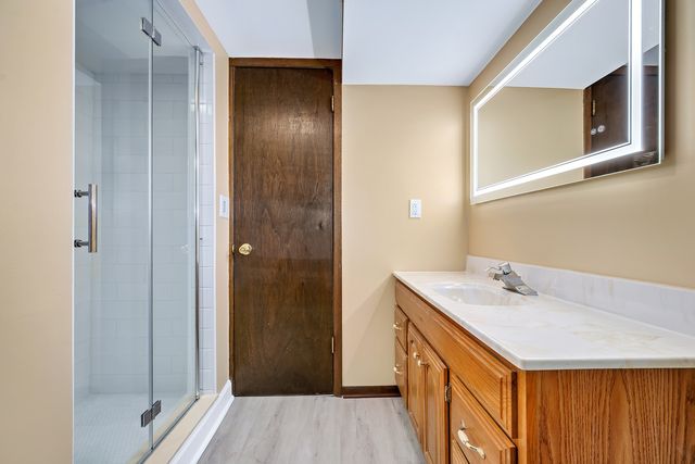 887 Braintree Lane, Bartlett, IL 60103