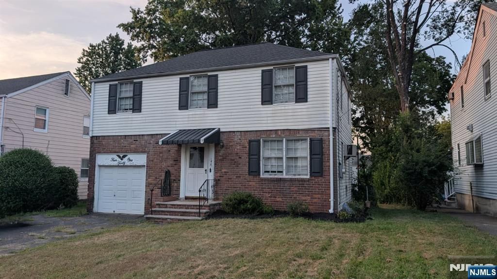 441 New Bridge Road, Bergenfield, NJ 07621