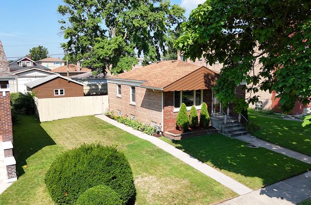 12838 HONORE Street, Blue Island, IL 60406