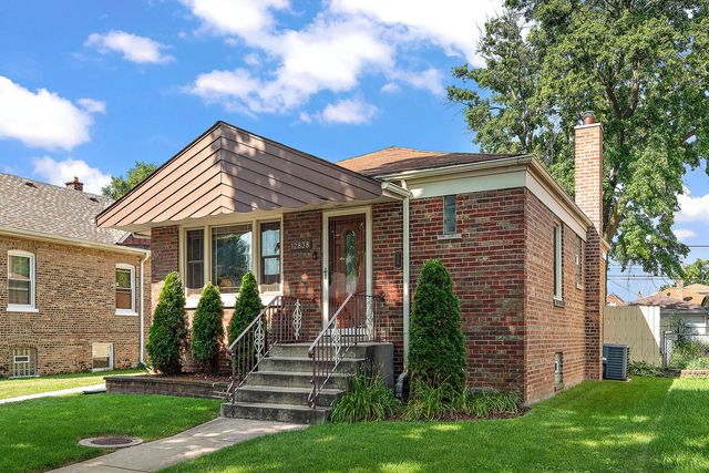 12838 HONORE Street, Blue Island, IL 60406