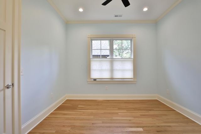 6003 Weatherburn Place, Worthington, OH 43085