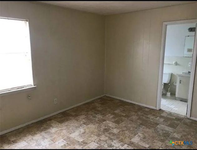 1015 Hall Avenue, Killeen, TX 76541