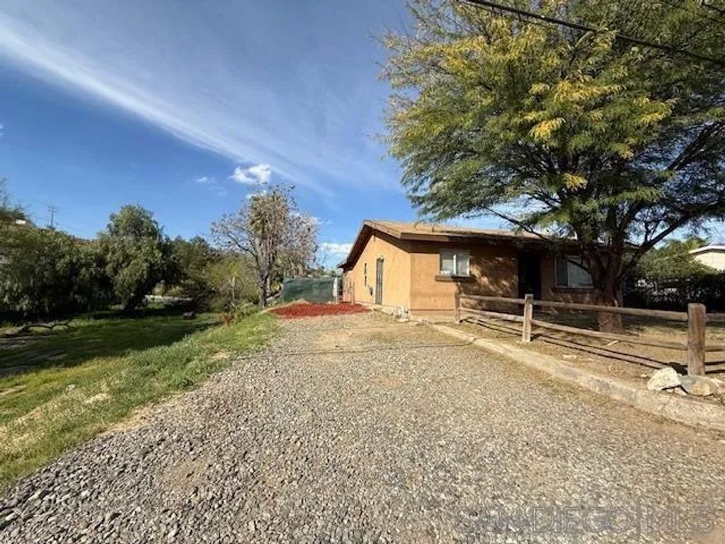 23930 Elsinore Lane, Menifee, CA 92587