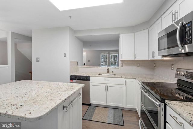 2423 BOLTON LN, Crofton, MD 21114