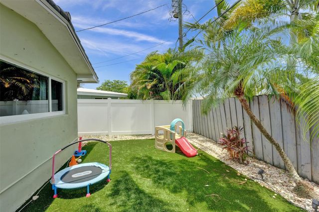 720 NW 29th Court, Wilton Manors, FL 33311