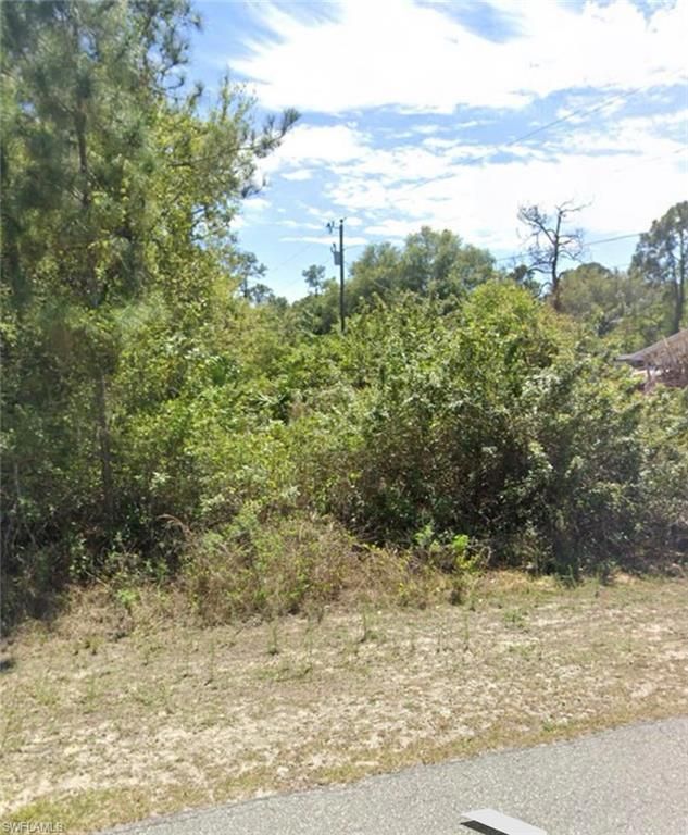 2404 E 9th ST, LEHIGH ACRES, FL 33936 — photo 4