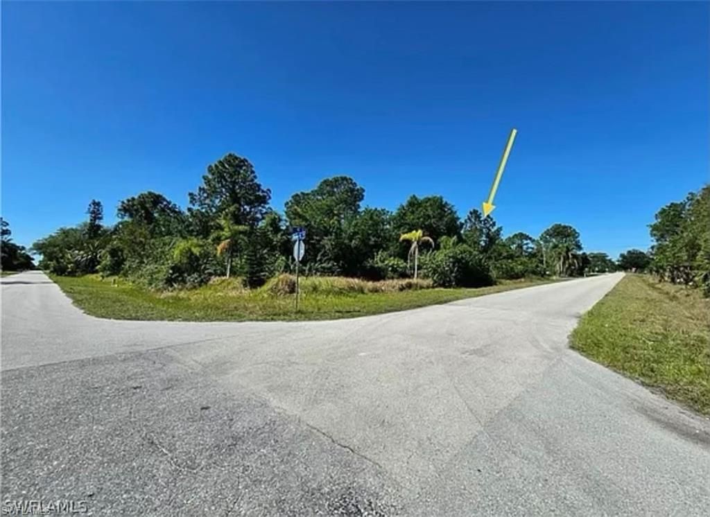 2404 E 9th ST, LEHIGH ACRES, FL 33936 — photo 5