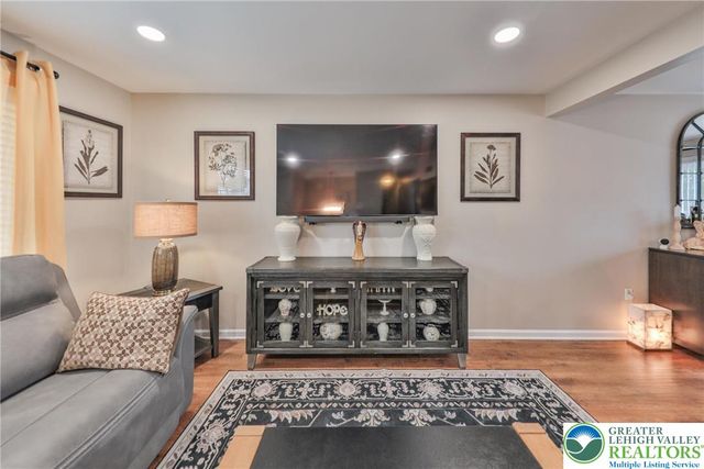 443 Arlington Street, Easton, PA 18045