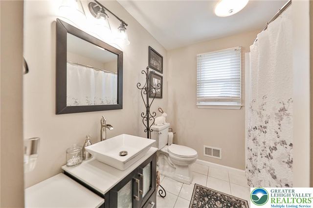443 Arlington Street, Easton, PA 18045
