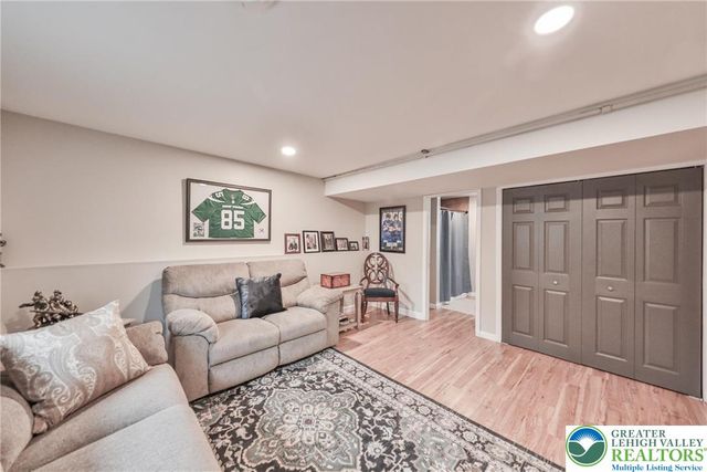 443 Arlington Street, Easton, PA 18045