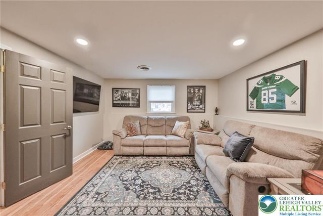 443 Arlington Street, Easton, PA 18045