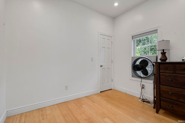 1421 Chalfant Street, South Bend, IN 46617