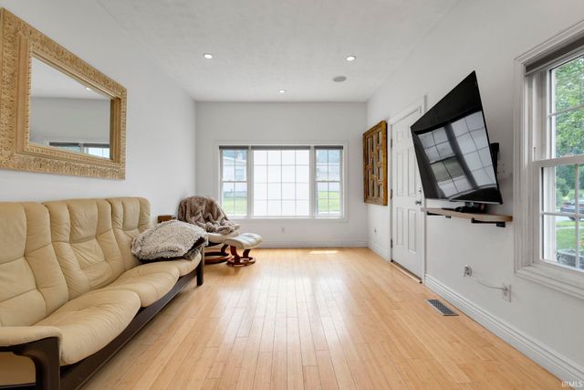 1421 Chalfant Street, South Bend, IN 46617