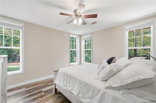 4060 Stephanie NW Court, Kennesaw, GA 30152