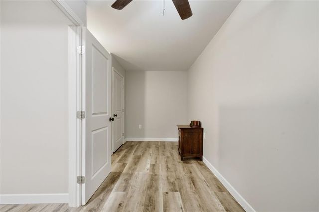 4060 Stephanie NW Court, Kennesaw, GA 30152