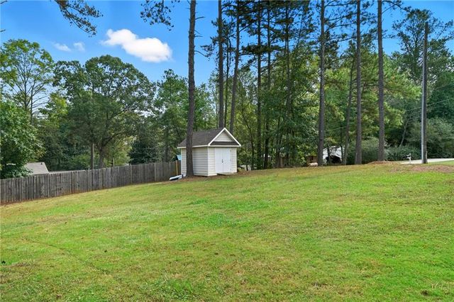 4060 Stephanie NW Court, Kennesaw, GA 30152