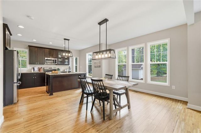 4060 Stephanie NW Court, Kennesaw, GA 30152