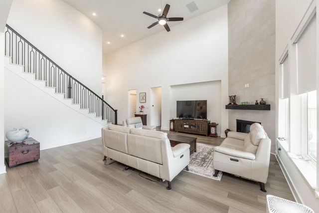 14206 Lollypine Pointe Drive, Cypress, TX 77433