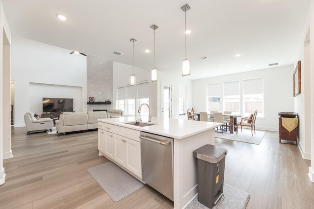 14206 Lollypine Pointe Drive, Cypress, TX 77433