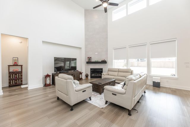 14206 Lollypine Pointe Drive, Cypress, TX 77433