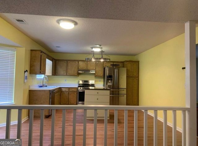 1406 Misty Ridge Court, Hampton, GA 30228