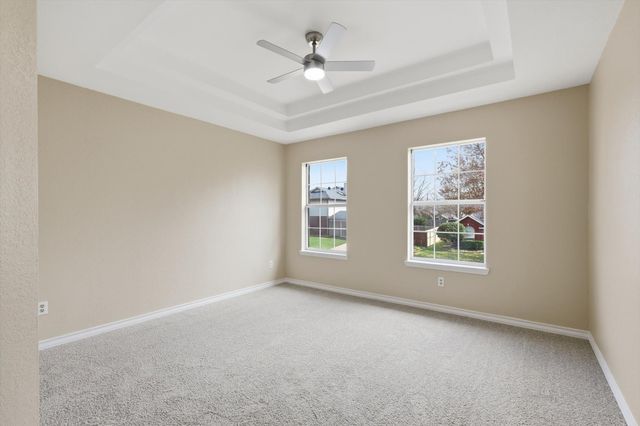 6204 Kingswood Drive, Arlington, TX 76001