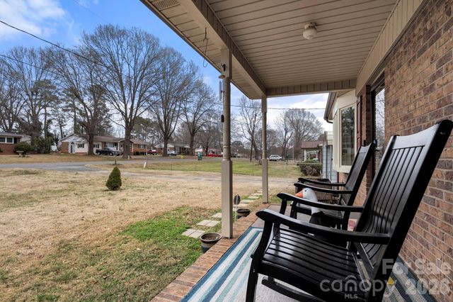 306 Costner Drive, Bessemer City, NC 28016