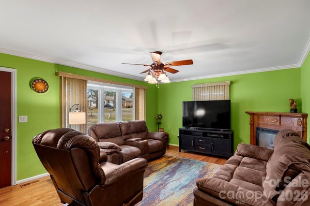 306 Costner Drive, Bessemer City, NC 28016