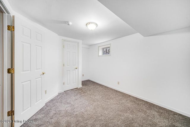 9405 Stonelanding Pl, Louisville, KY 40272