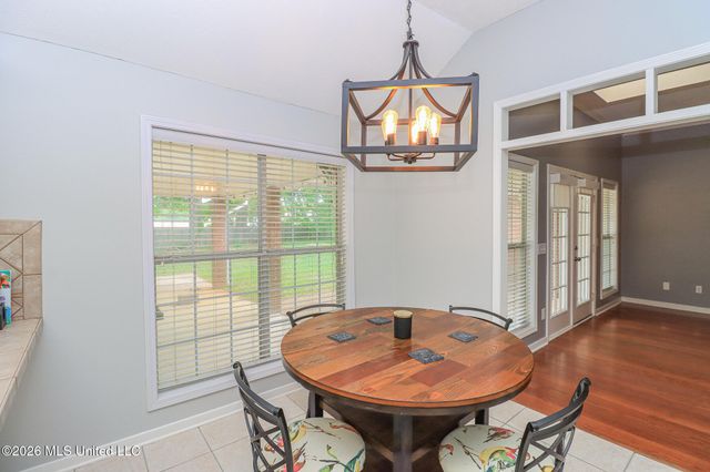 300 Peachtree Street, Brandon, MS 39042