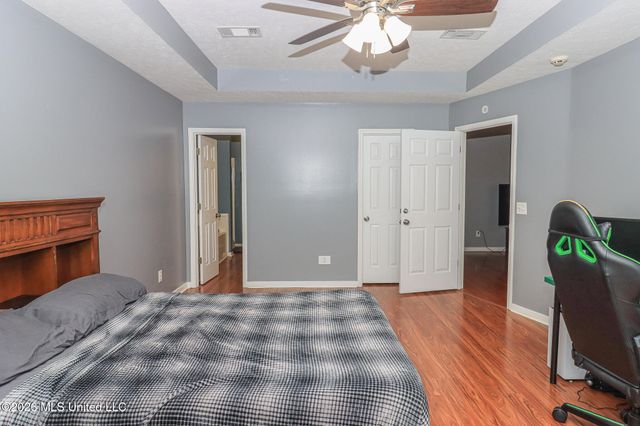 300 Peachtree Street, Brandon, MS 39042