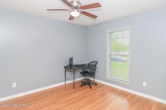 300 Peachtree Street, Brandon, MS 39042