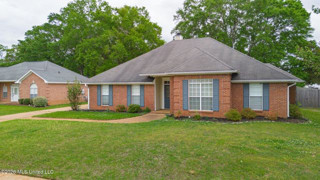300 Peachtree Street, Brandon, MS 39042