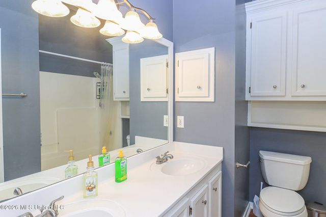 300 Peachtree Street, Brandon, MS 39042