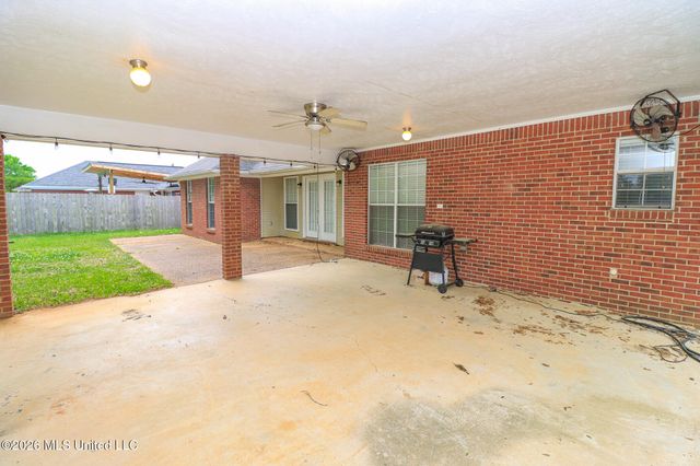 300 Peachtree Street, Brandon, MS 39042