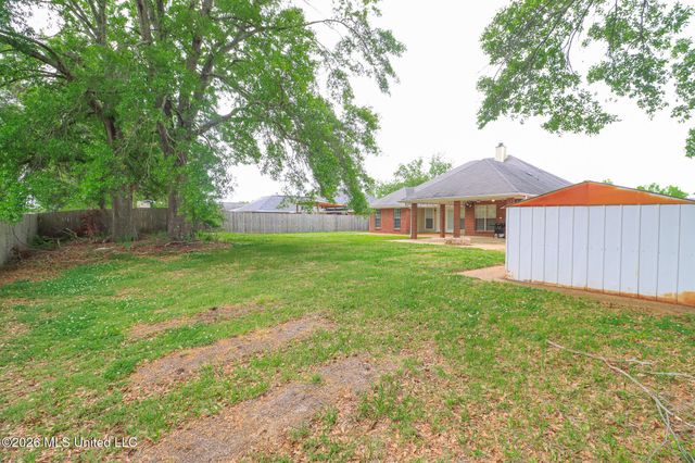 300 Peachtree Street, Brandon, MS 39042