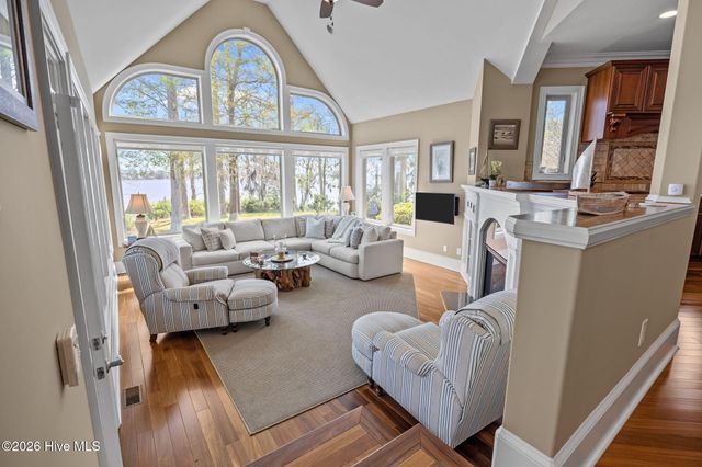 121 Pamlico Lane, Chocowinity, NC 27817