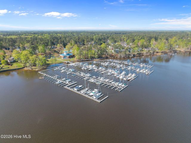 121 Pamlico Lane, Chocowinity, NC 27817