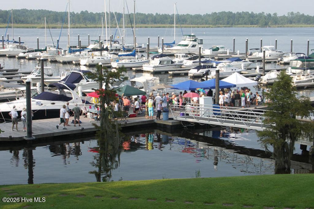 Image 100 of property listing at 121 Pamlico Lane, Chocowinity, NC 27817