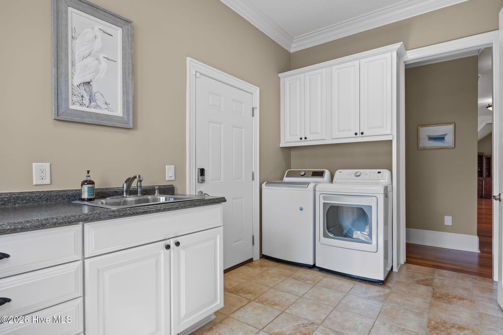 Image 25 of property listing at 121 Pamlico Lane, Chocowinity, NC 27817