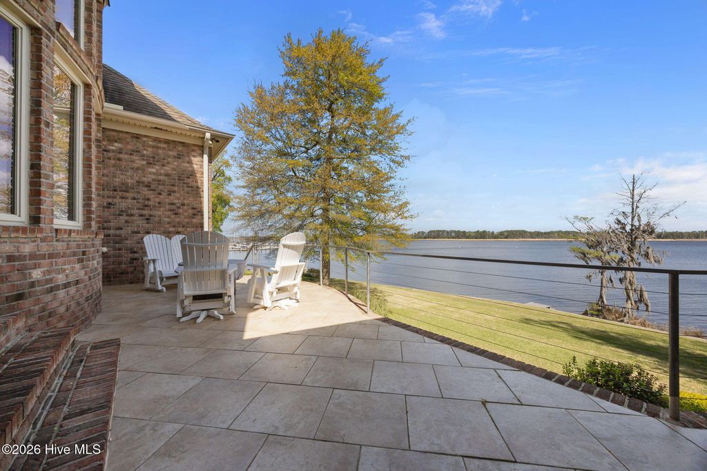Image 30 of property listing at 121 Pamlico Lane, Chocowinity, NC 27817