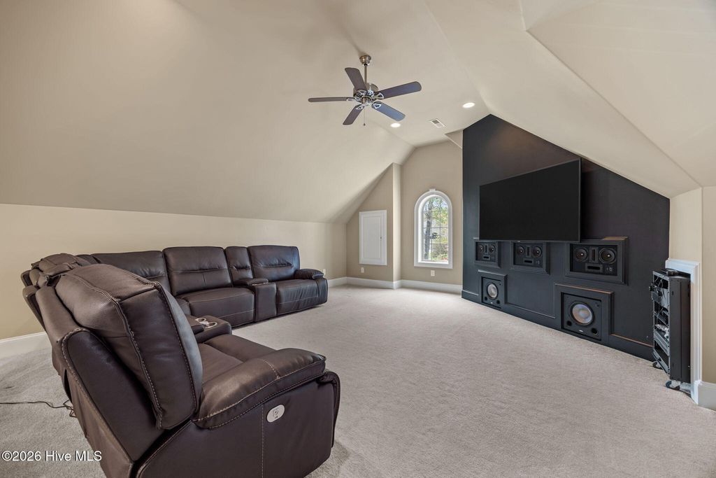 Image 57 of property listing at 121 Pamlico Lane, Chocowinity, NC 27817